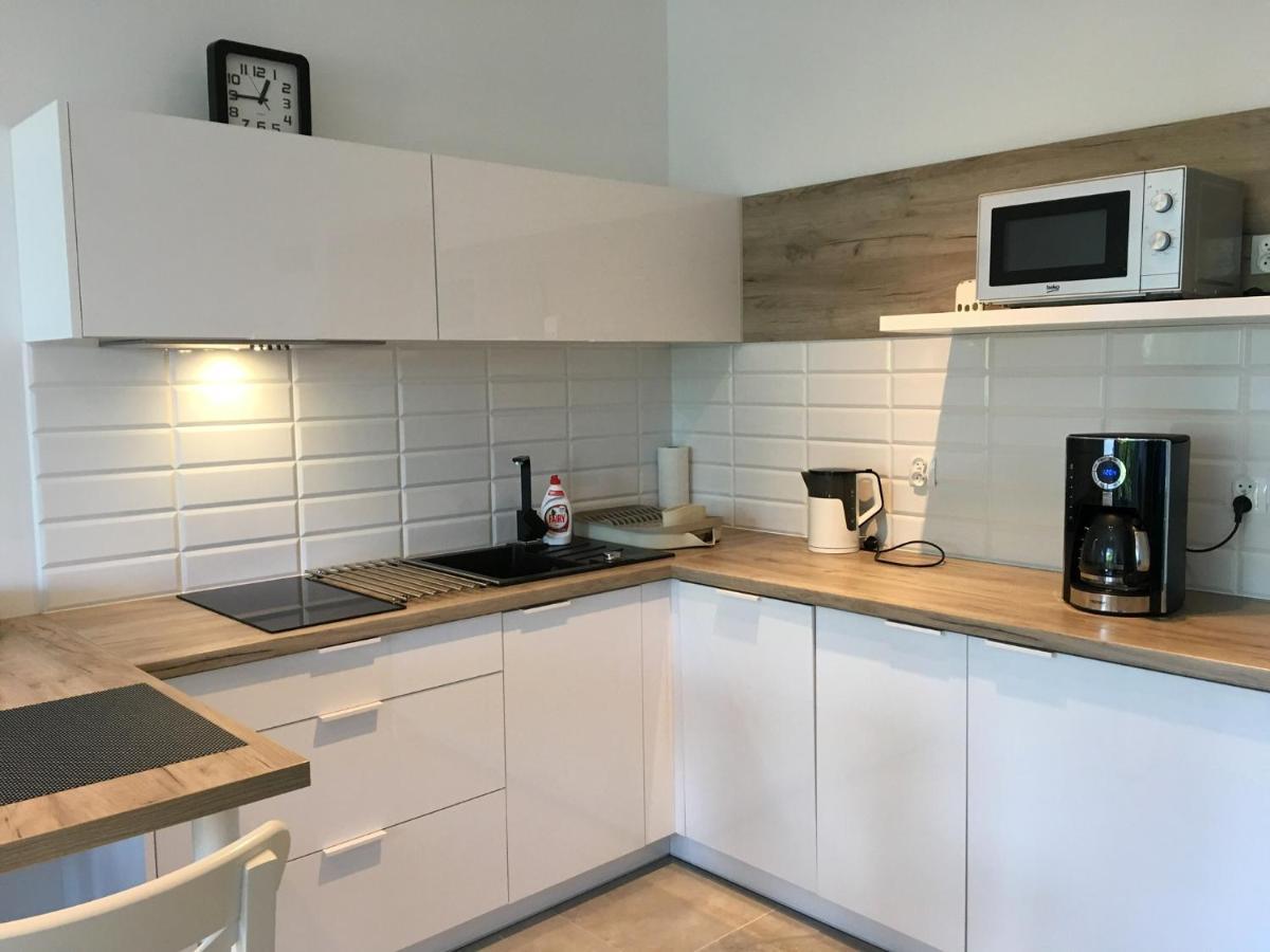 Ferienwohnung Bialy Apartament Centrum Kolberg Exterior foto