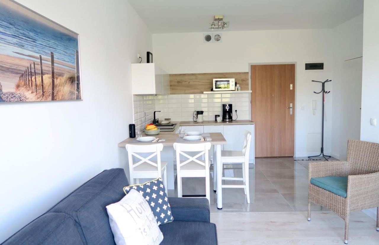 Ferienwohnung Bialy Apartament Centrum Kolberg Exterior foto